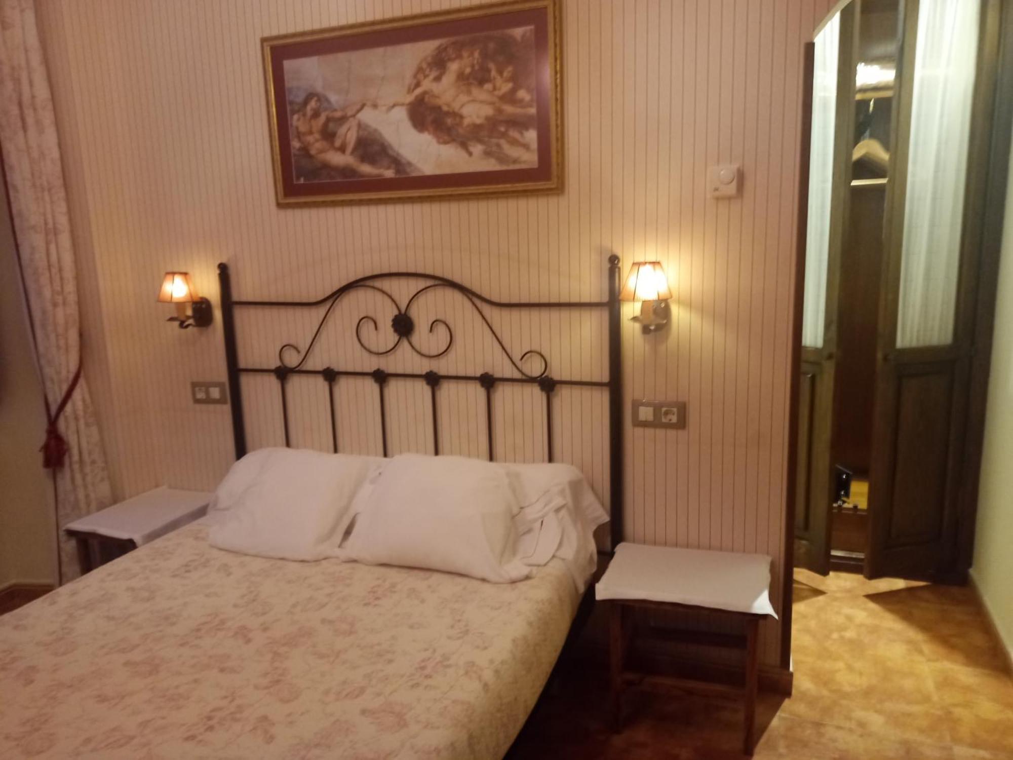 Hotel Vitorio กูดีเยโร ภายนอก รูปภาพ